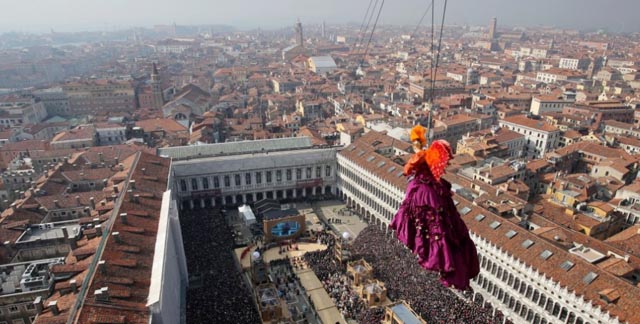 carnival-venice-ballo-doge-events-dances-parades-venetian-masks